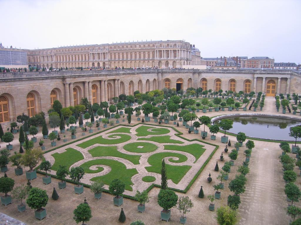 Mercure Versailles Chateau Экстерьер фото